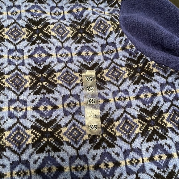 NWT New w/ Tag Men's UniqloxJW Anderson Blue Abstract Print Turtleneck Sweater - Picture 3 of 13